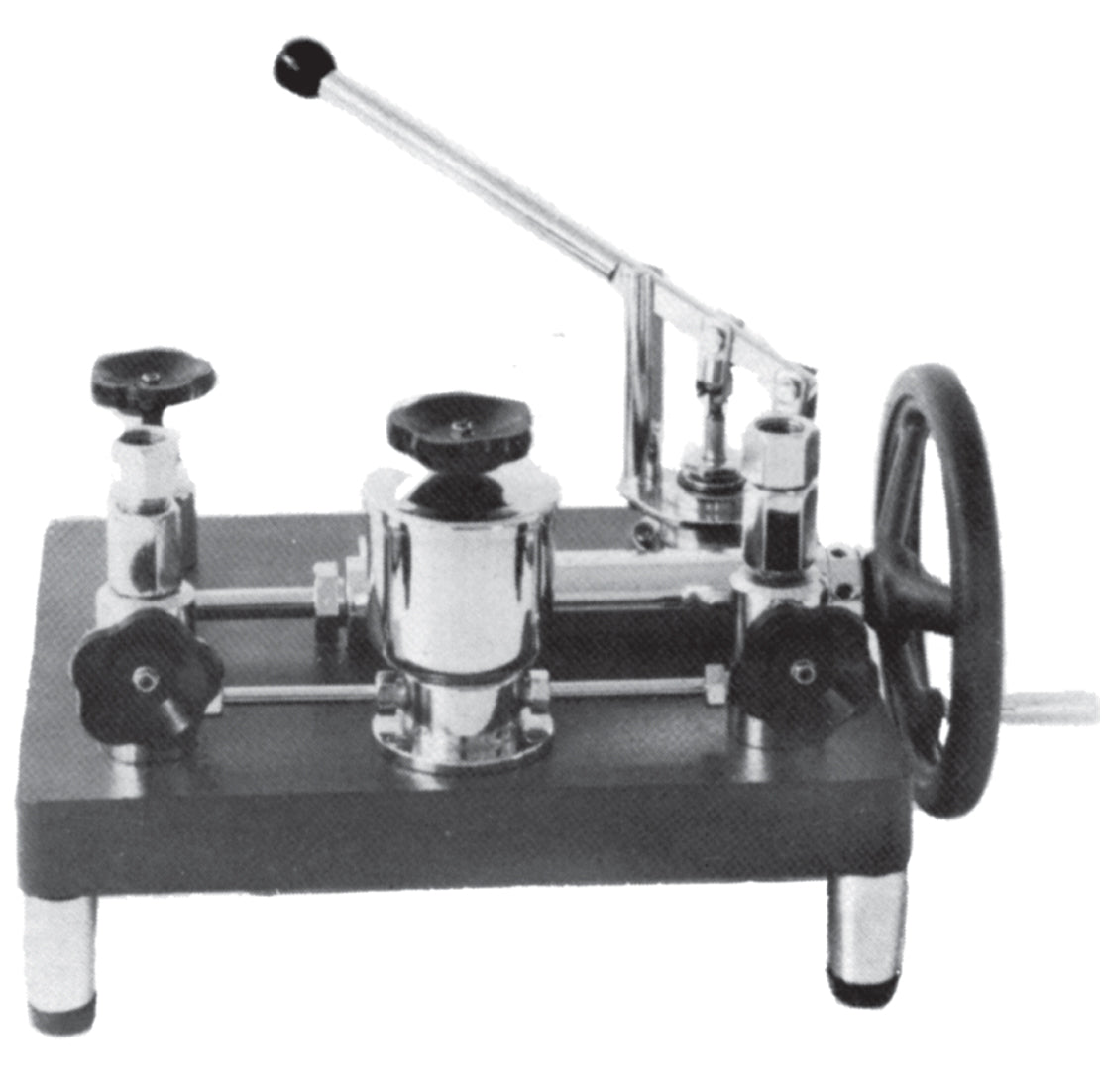 Imagen original del fabricante o proveedor: Bomba comparativa de presión DE WIT — Modelo BCP 60.