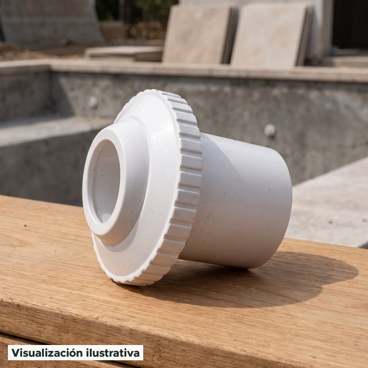 Visualización ilustrativa. Vista del equipo para piscina en un entorno de preparación para su instalación.