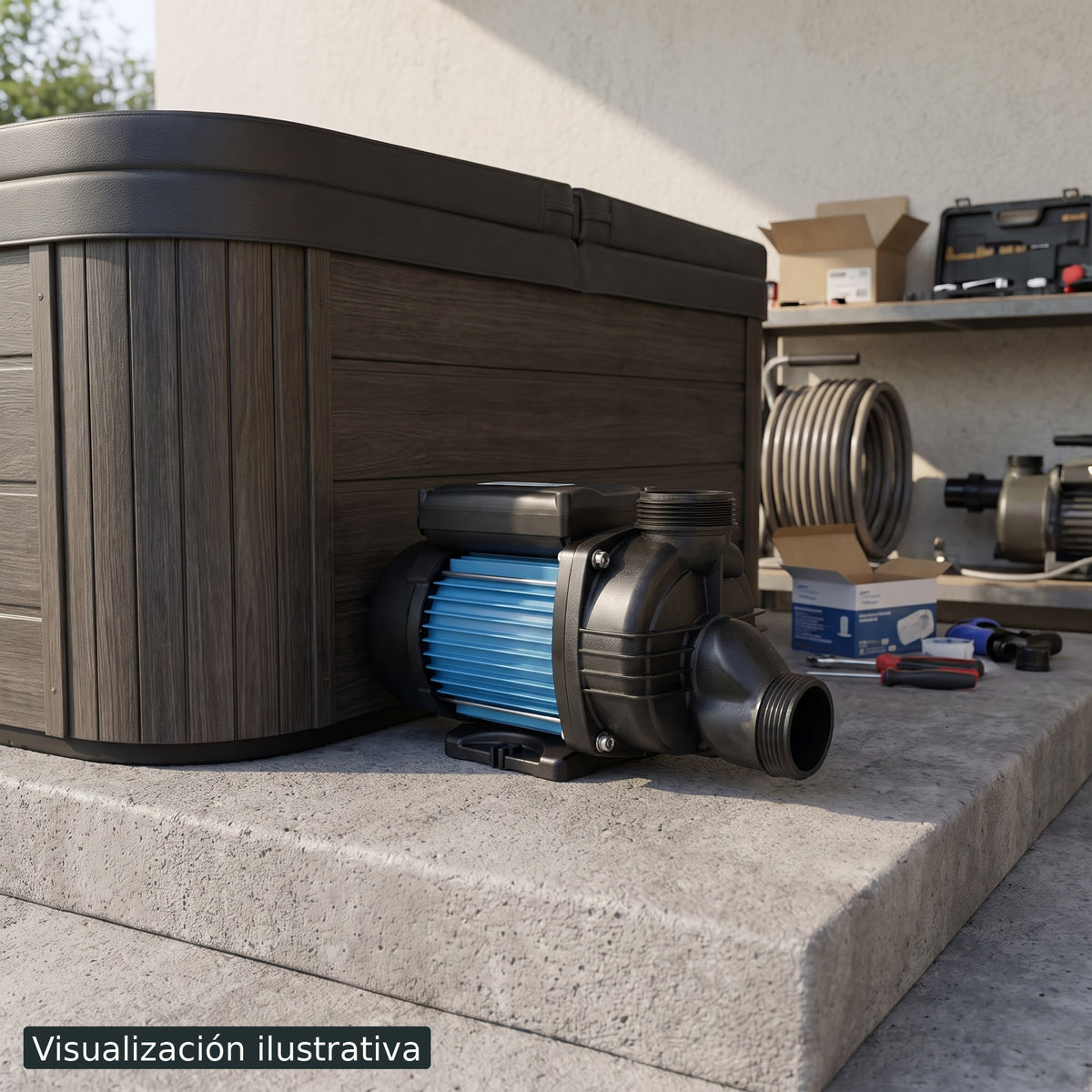 Visualización ilustrativa. El modelo VENUS25N preparado junto al área de mantenimiento o construcción de una piscina. Ejemplo ilustrativo de contexto; los accesorios de fondo se muestran por separado.