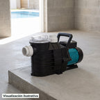 Visualización ilustrativa. Vista del equipo para piscina en un entorno de preparación para su instalación.