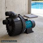 Visualización ilustrativa. Bomba preparada en el cuarto de equipos de una piscina, antes de su conexión. El entorno es ilustrativo; consulta el manual para la instalación.