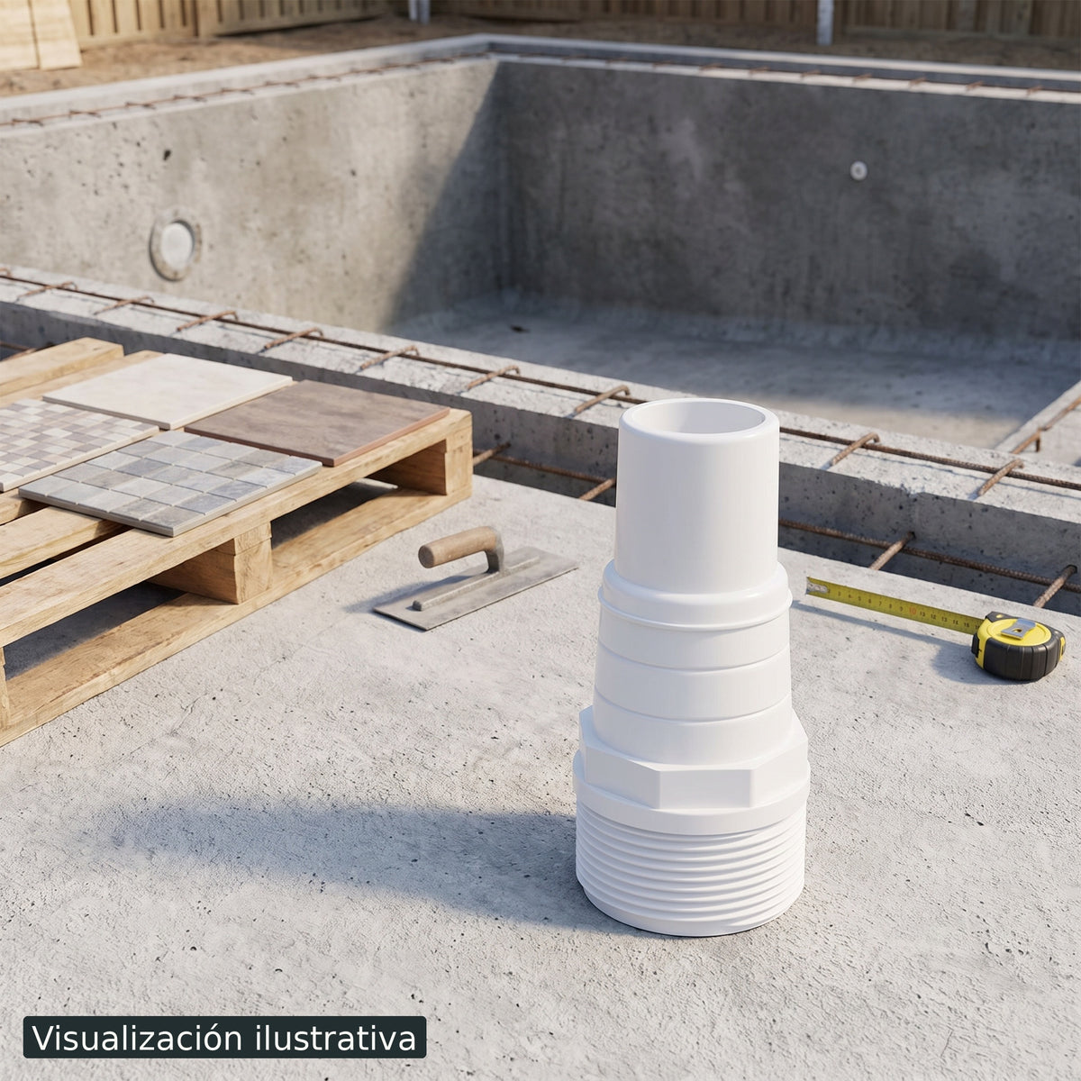 Visualización ilustrativa. El modelo PA-ADP1.5RX1.25M-P preparado junto al área de mantenimiento o construcción de una piscina. Ejemplo ilustrativo de contexto; los accesorios de fondo se muestran por separado.
