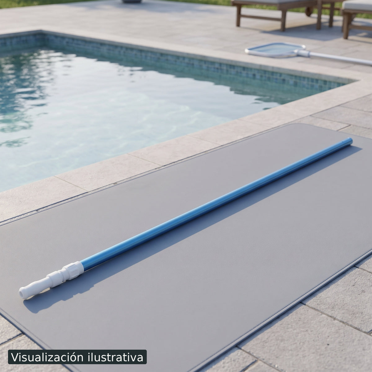 Visualización ilustrativa. El modelo 012-001-A-008 preparado junto al área de mantenimiento o construcción de una piscina. Ejemplo ilustrativo de contexto; los accesorios de fondo se muestran por separado.