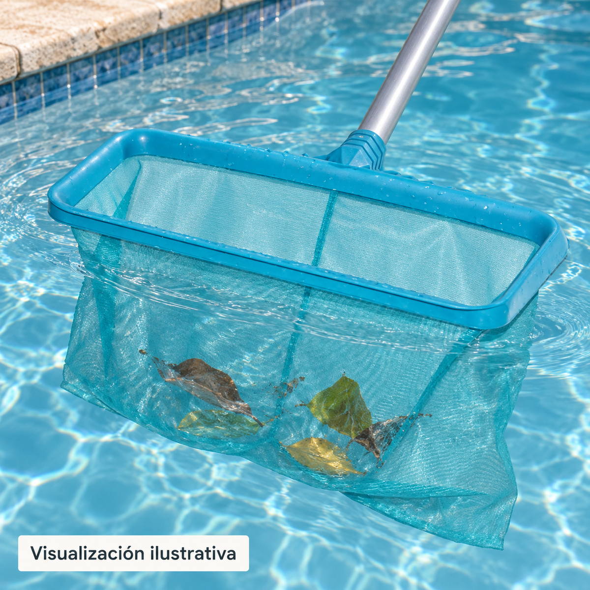 Visualización ilustrativa de la red 012-001-A-003 en uso para recoger hojas de la piscina. Mango mostrado como contexto de uso; consultar accesorios requeridos.